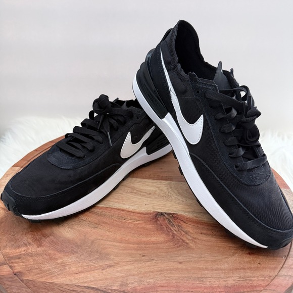 Nike Waffle One Womens Black White Casual Lifestyle Sneakers DC2533001 Sz 10 - Picture 10 of 12